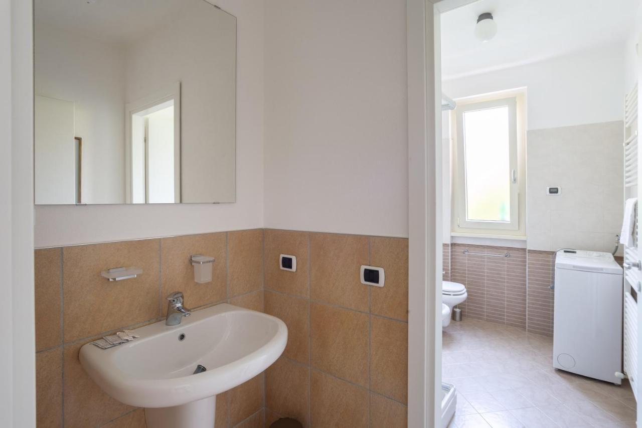 Como Lake Nest - Studio With Garden Тремеццо Экстерьер фото